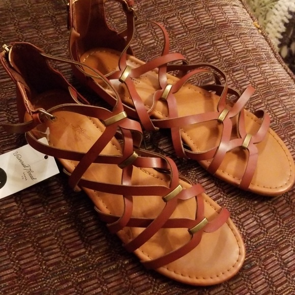 Universal Thread caged slide sandals - Picture 3 of 4